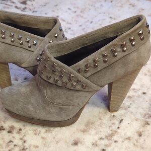 Kenneth Cole Suede Booties